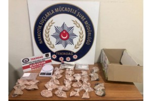 Tekirdağ’da uyuşturucu operasyonunda 2 kadın 2 kilo uyuşturucuyla yakalandı